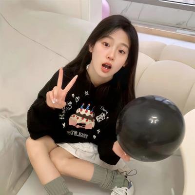 奇异三人恋封面
